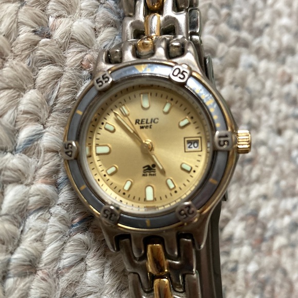 Relic Wet SS wristwatch - Picture 4 of 5